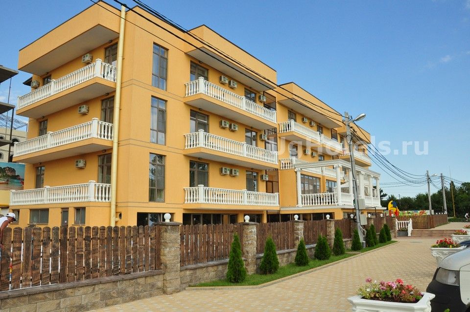 Отель Venus (Венус), Джемете