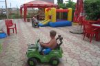 Детская площадка и развлечения для детей